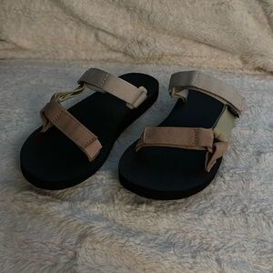 TEVA Women’s Universal Slide Sandal